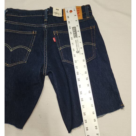 Levi's 511 cut-off shorts W32''x L19'' - Picture 7 of 7